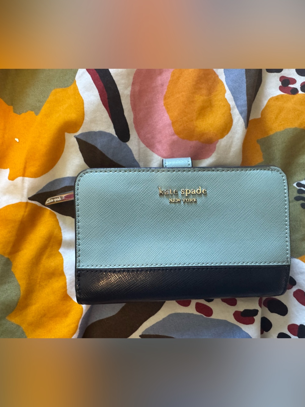 kate spade color block two-tone blue zip and snap bifold wallet